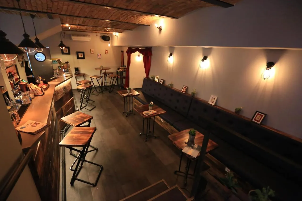 Meander Hostel Budapest