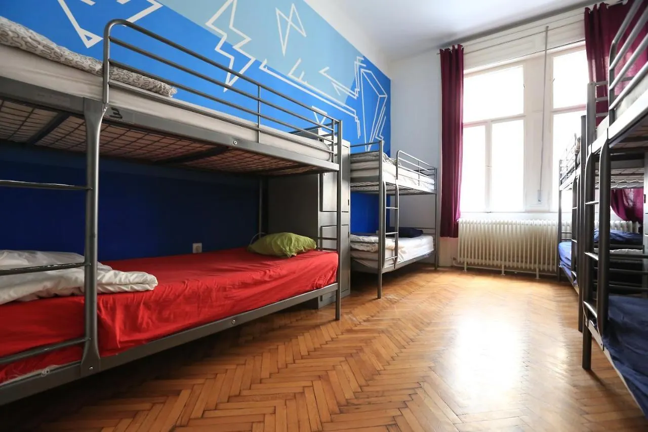 Meander Hostel Budapest
